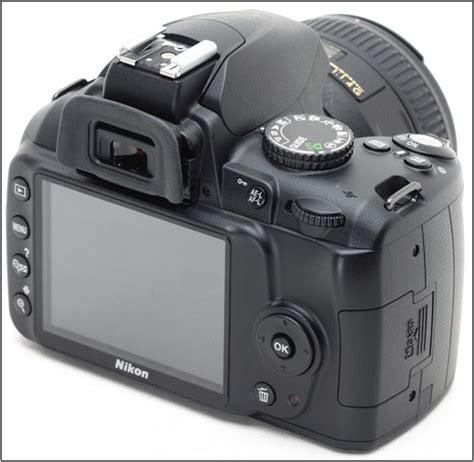 Nikon D3000 specifications .